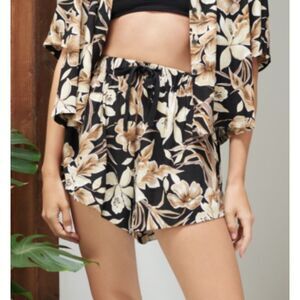 The Great Bonfire Shorts Vintage Hawaiian Floral Print Womens Size S Linen Blend